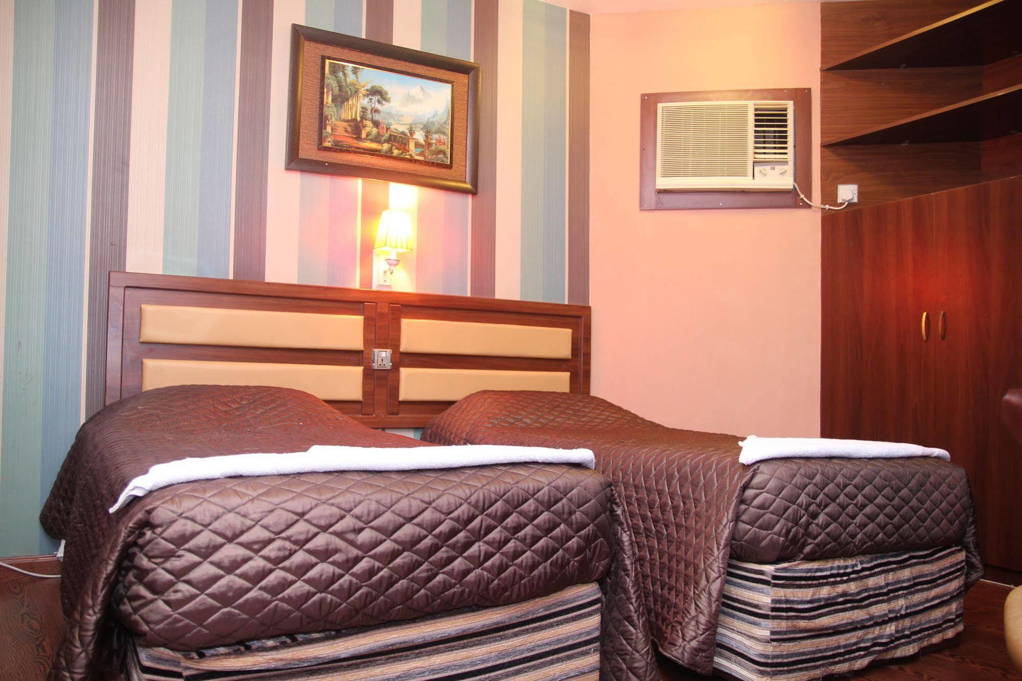 Oyo 329 Down Town Hotel Dubaj Kültér fotó